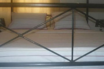 guest_rooms
