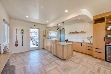 Hotel Interior 10 of 55