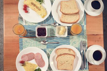 Breakfast area
