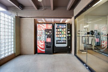 Vending machine