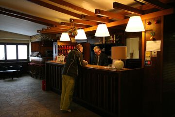 Concierge desk