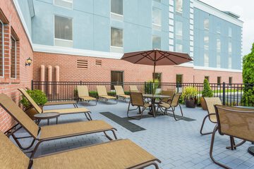 Terrace/Patio 46 of 46