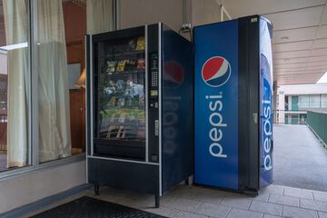 Vending machine
