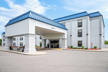 Hotel 3 of 34