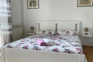 Photo 51