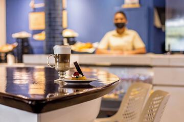 Coffee shop