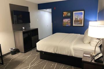 Room 13 of 31