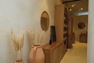 Spa reception