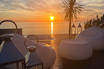 Beach/ocean view