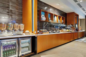 Breakfast/Coffee Service 28 of 31