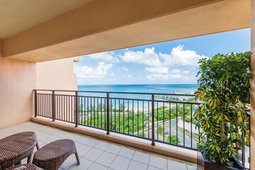 Beach/ocean view