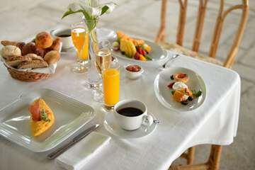 Breakfast buffet