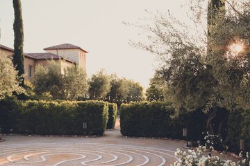 Hotel Exterior 115 of 143