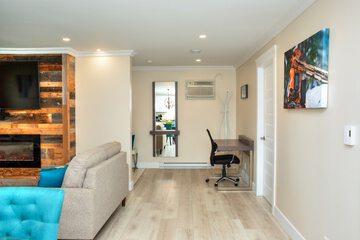 In-room business center