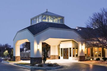 Quality Inn & Suites Albuquerque Downtown University