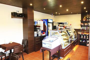 Coffee shop