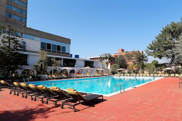Private pool