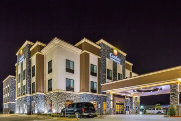 Comfort Inn & Suites Moore Oklahoma City