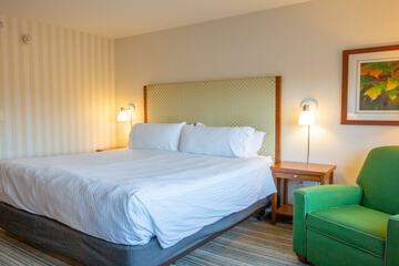 Room 16 of 38