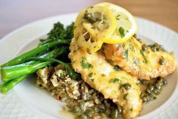 Dining 71 of 85