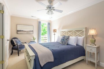 Room 18 of 32
