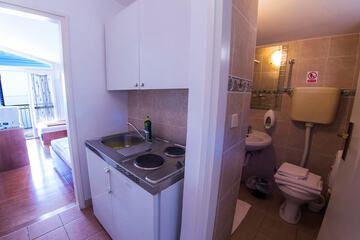 Private kitchenette