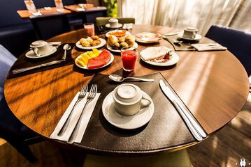Breakfast meal