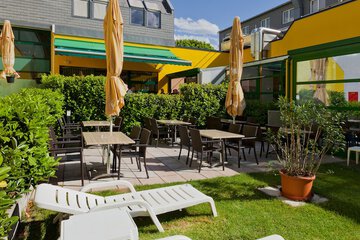 Sundeck
