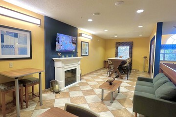 Hotel Interior 2 of 17