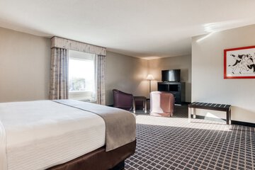Room 26 of 39
