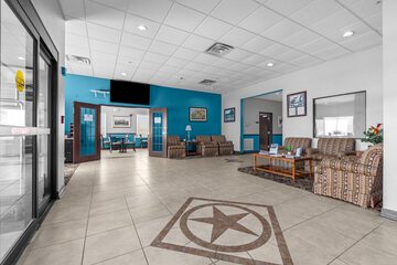 Days Inn by Wyndham Salado