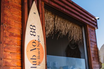Beach bar