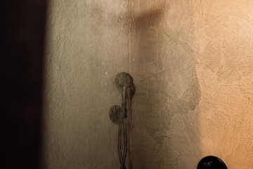 Hand-held showerhead