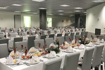 Banquet hall