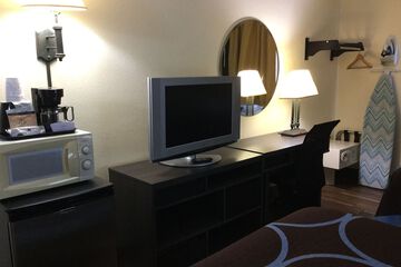 Room 21 of 32