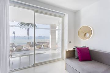 Beach/ocean view
