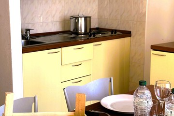 Private kitchenette