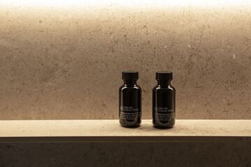 Bathroom amenities