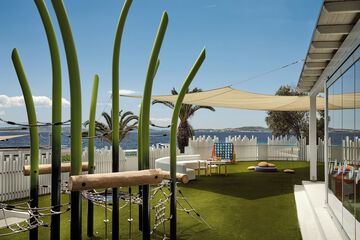 Children's play area - outdoor