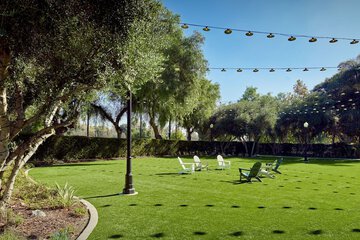 Hotel Exterior 47 of 47