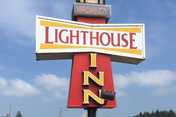 Lighthouse Inn