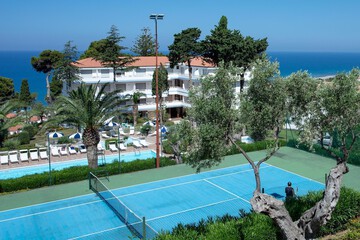Tennis court