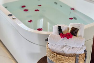 Jetted tub