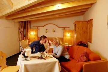 Couples dining