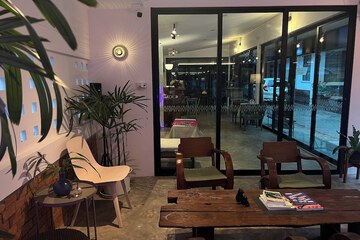 Cafe
