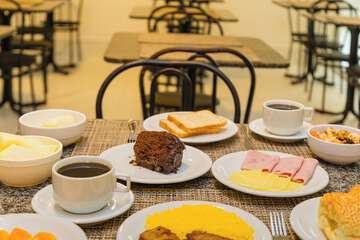 Breakfast area