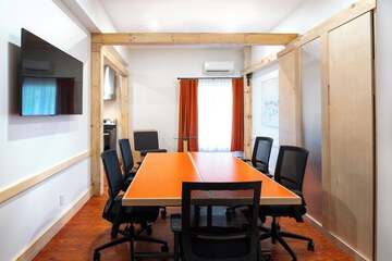 In-room business center