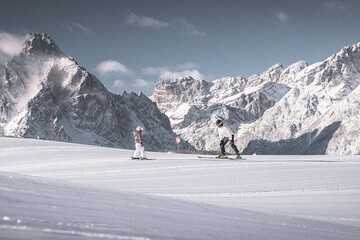Snow and ski sports