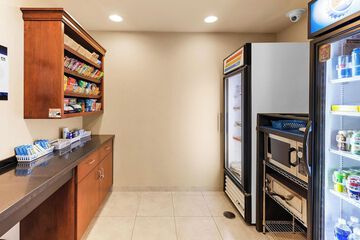 Snack bar