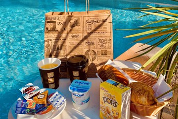 Breakfast meal